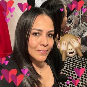 Meet your Posher, Gina